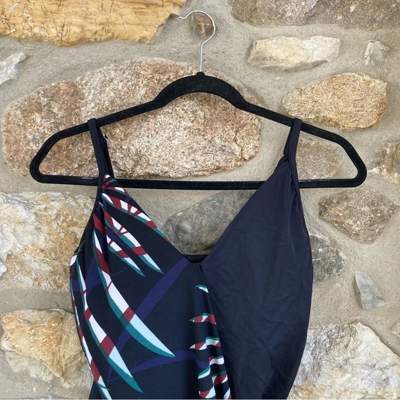 NEW Magicsuit by Miraclesuit Biarritz Hailey One Piece Swimsuit Black Tie - Picture 5 of 13